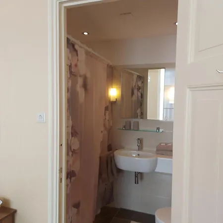 Excelsior Отель 3*