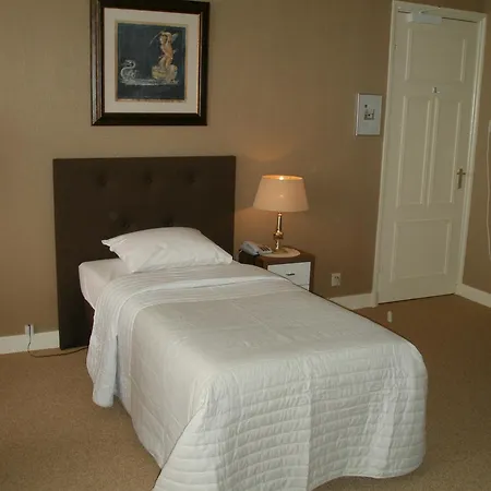 Hotel Excelsior 3*