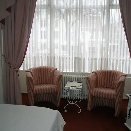 Отель Excelsior 3*