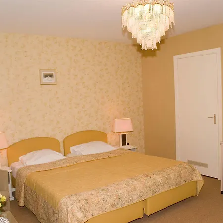 Excelsior 3* The Hague