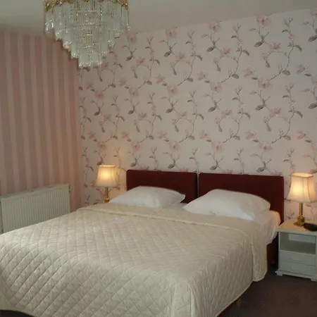 Excelsior 3* The Hague